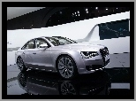 Hybrid, Audi A8 D4